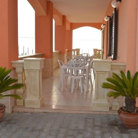 Carrubella Santa Zita Bed and Breakfast Licata Exteriör bild