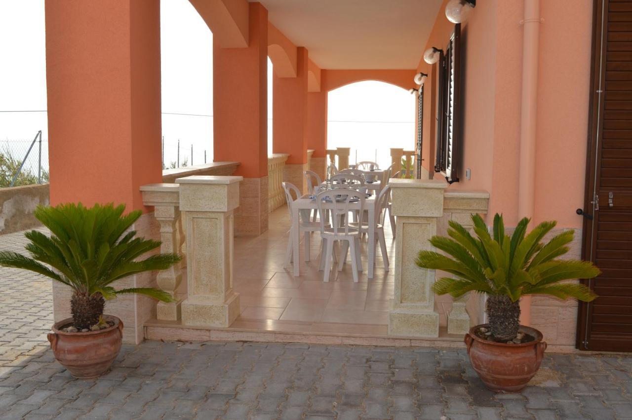 Carrubella Santa Zita Bed and Breakfast Licata Exteriör bild